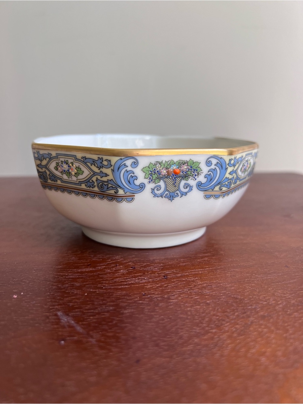 Blue and Gold Decorative Porcelain Bowl